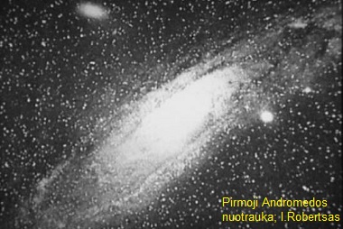 Andromeda. I. Robertsas