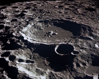 Impact Craters: Moon in close