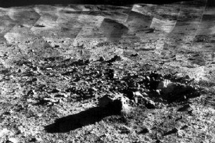 Moon in close: Lunakhod picture
