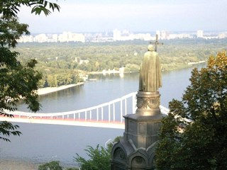Kyev. Monument ro Vladimir Great