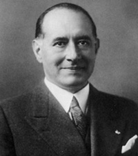 Arnoldas Tomas Oikenas